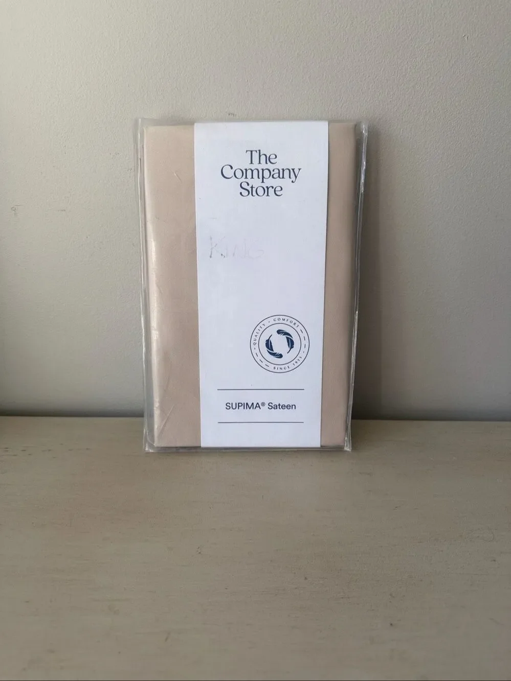 The Company Store NWT  Legends Hotel Alabaster Cotton Sateen Pillowcase Pair Kin